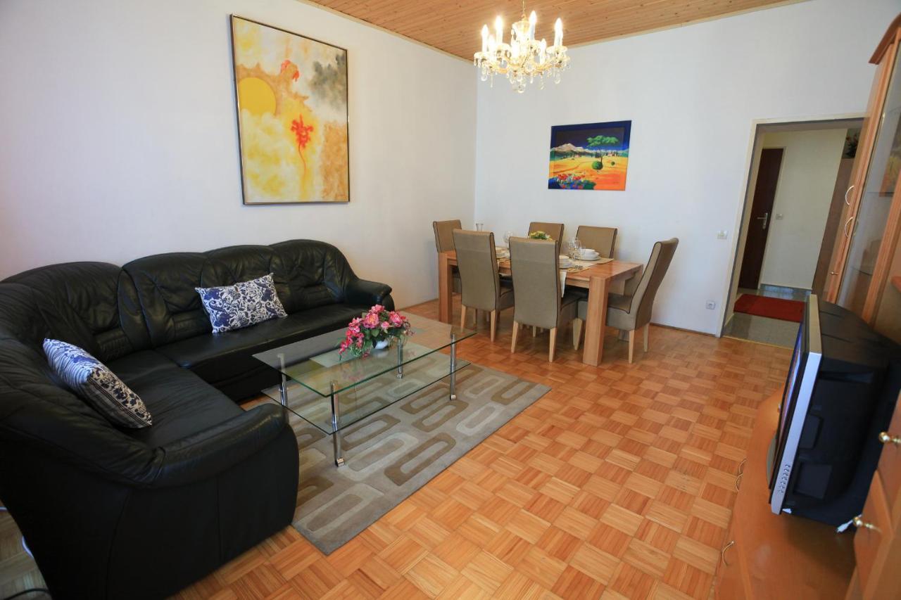 Mozart Apartments Вена Номер фото